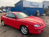 HYUNDAI COUPE