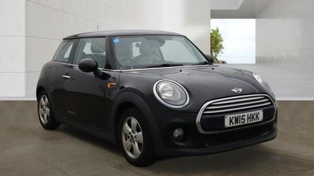 2015 MINI HATCH