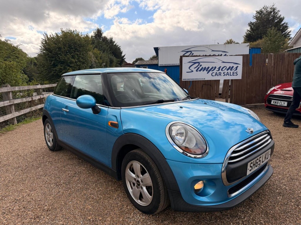2015 MINI Hatch