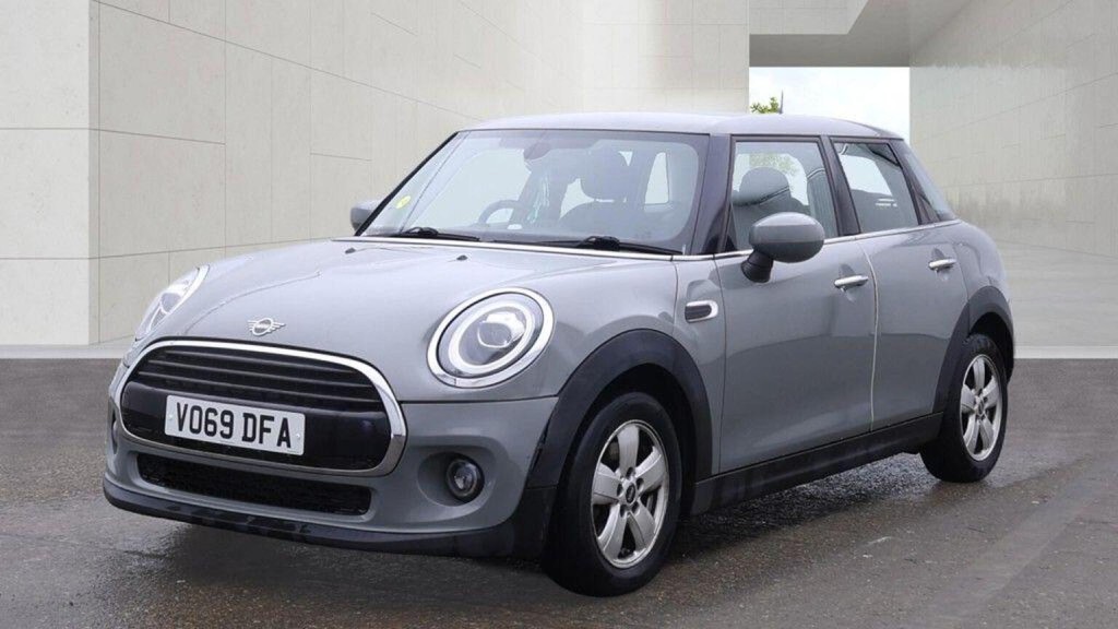 2019 MINI Hatch